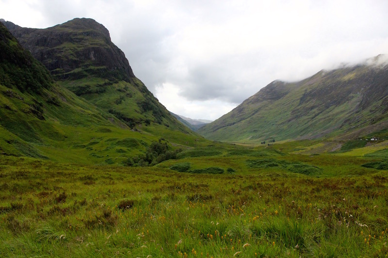 Side view of the three sisters of Glencoe - Gearr Aonach, Aonach Dubh and Beinn Fhada