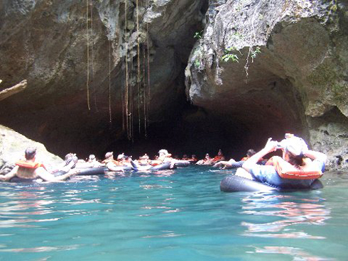 cave tubing belize 