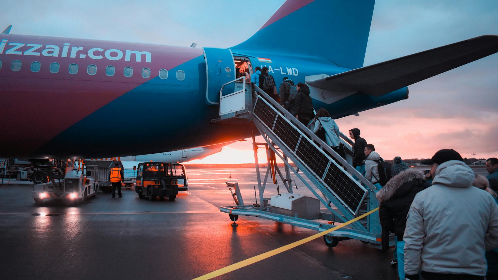 ExpertFlyer and SeatGuru Partner to Offer Travelers Better On-flight Seat Options