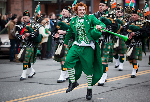 https://traveltweaks.com/where-to-celebrate-st-patricks-day-us-and-abroad-1650/