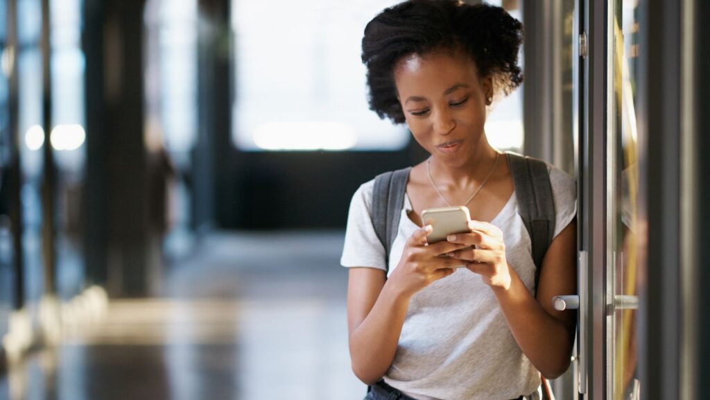 Smarter phones allow for greater adoption in the travel industry