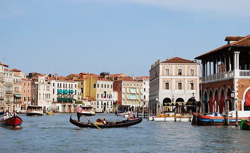 Top 5 Most Romantic Honeymoon Cities in Europe
