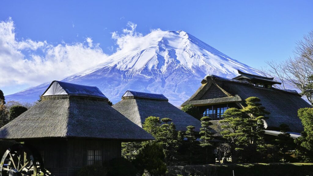 Warnings Against Traveling to Japan Upgraded for Fear of Crisis Aggravation