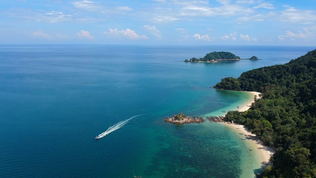 Travel Better Now Than Ten Years Ago, Says Survey