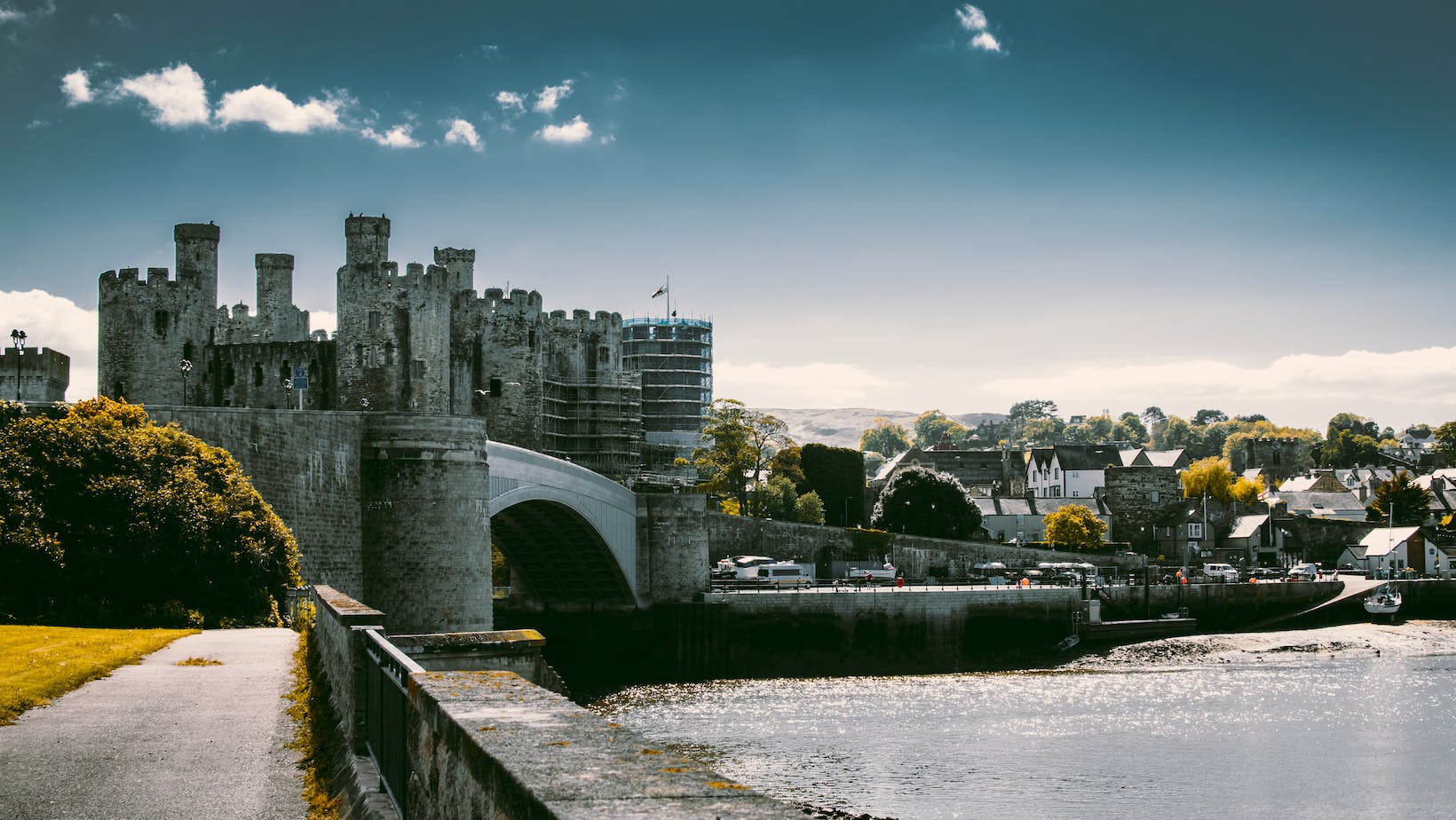 Top 5 places to visit in Wales