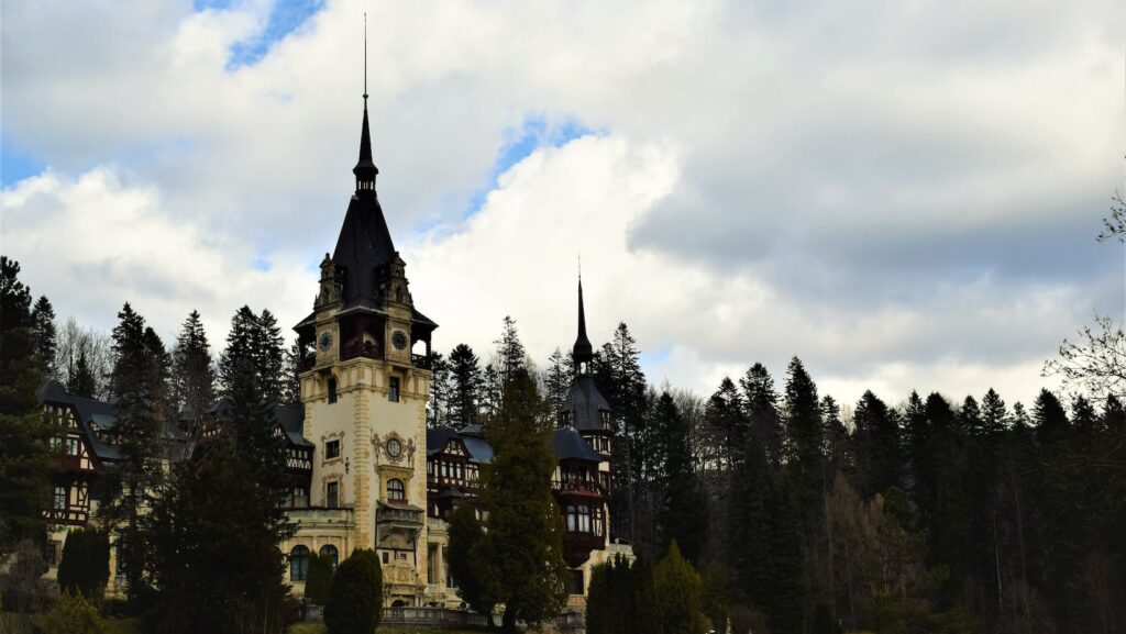 Peleş Castle, the Royal Gem of Sinaia