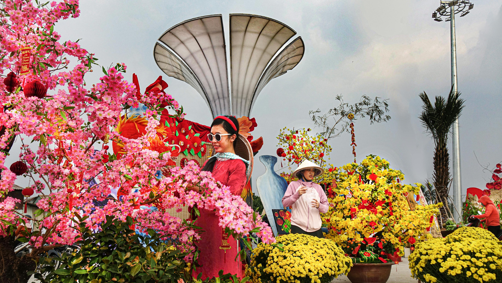 A guide to anaheims spring festivals and events hipmunk city love