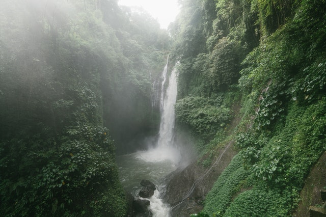 Your Easy and Handy Guide Book to Green Tourism