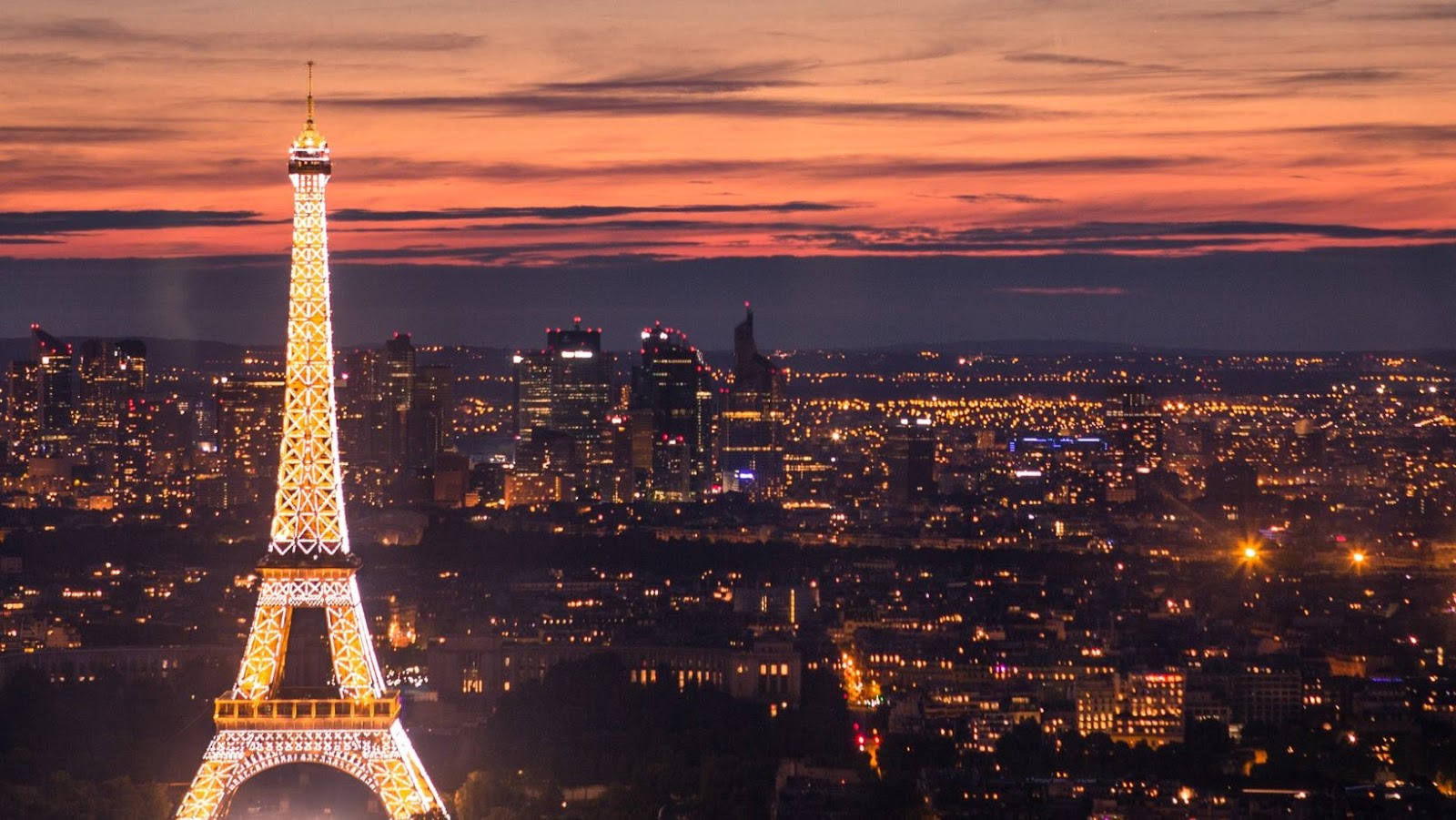 5 Reasons Why You Should Visit Paris in December