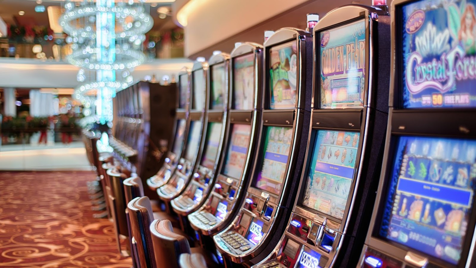 Why Are Online Slots So Popular And What Are They?