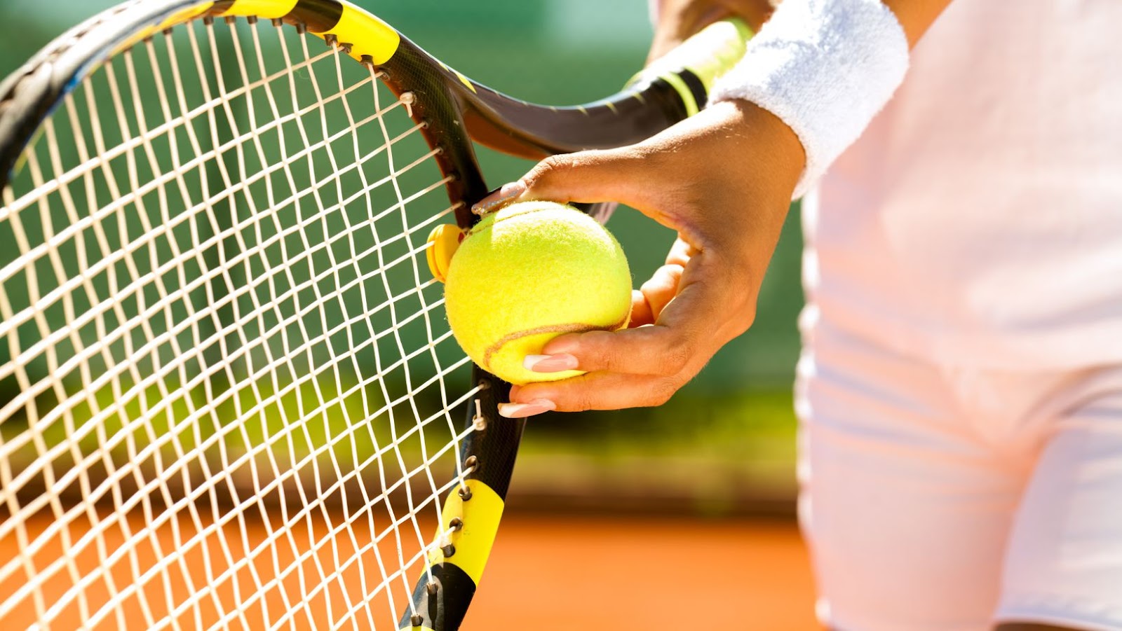 How To Increase Your Tennis Court Performance With The Most Powerful Tennis Grip?