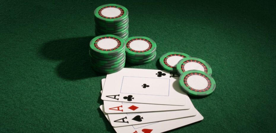 Why Do Millions of People Around the World Play Blackjack Online