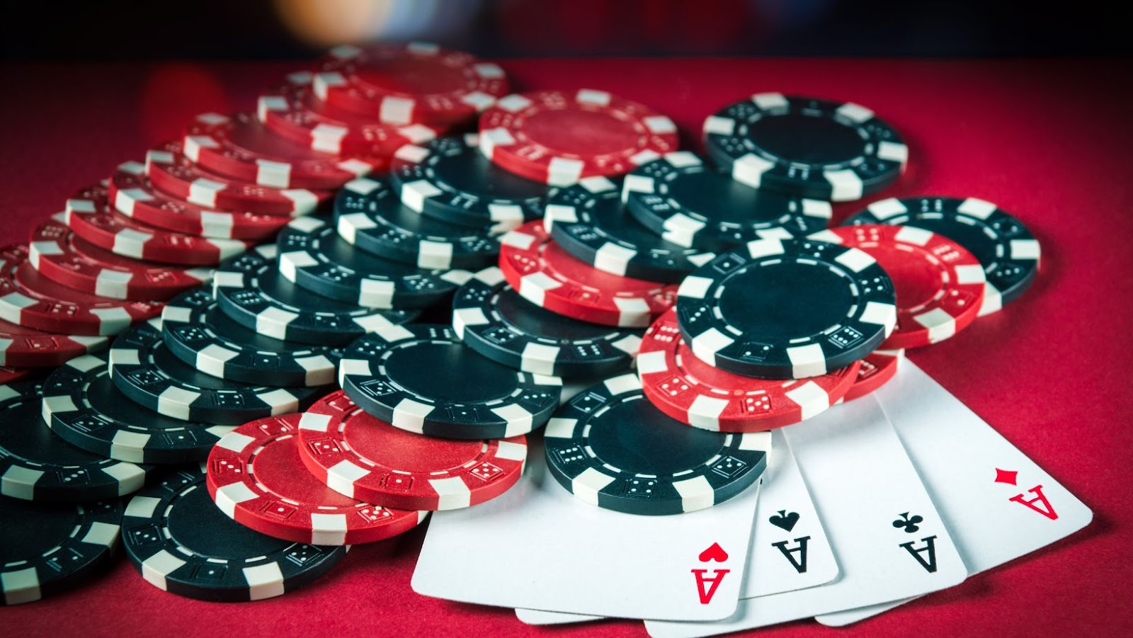 8 Tips for Improving Your Poker Game and Increasing Profits