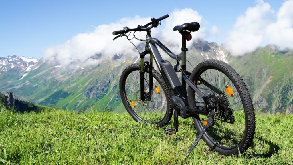 Elevate Your Golf Game with Himiway E-Bikes