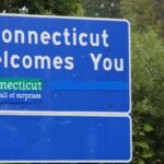 how far is connecticut from florida