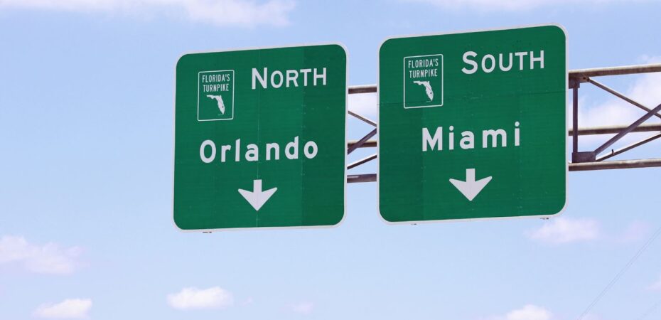 how far is orlando florida from miami florida