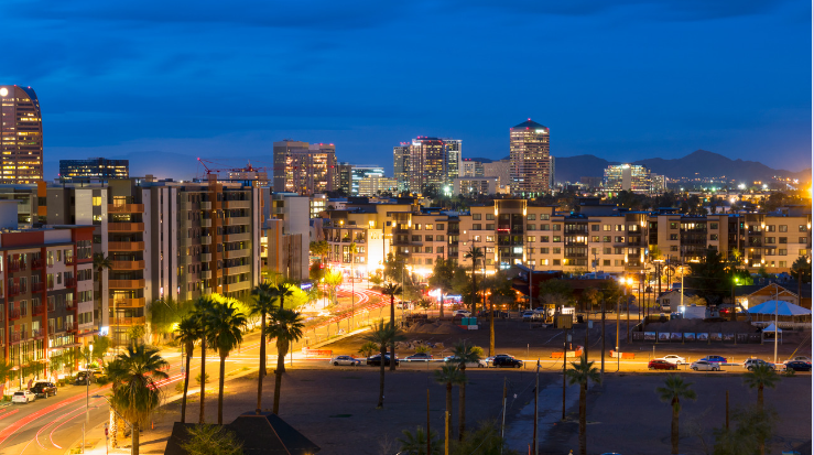 distance between scottsdale and phoenix