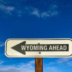 how far is wyoming from florida