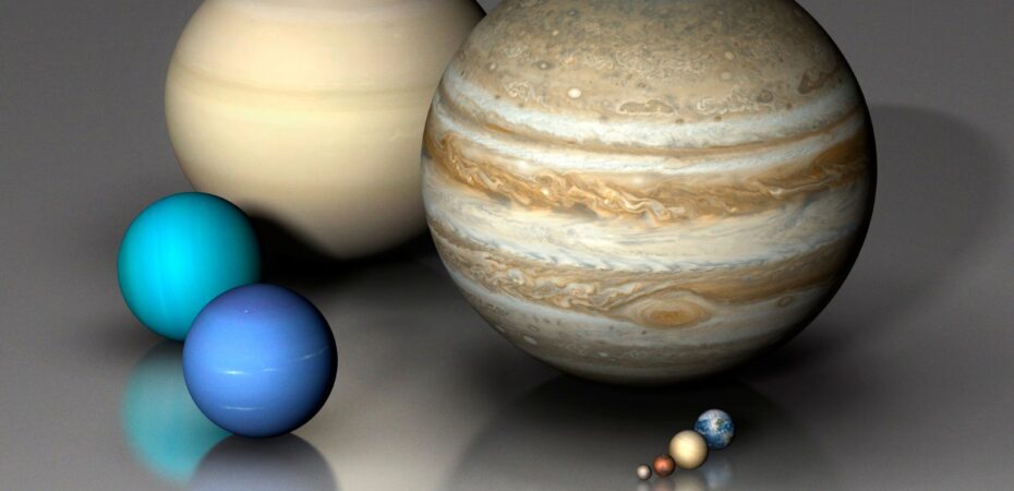 compared to the distance between earth and mars, the distance between jupiter and saturn is ______.