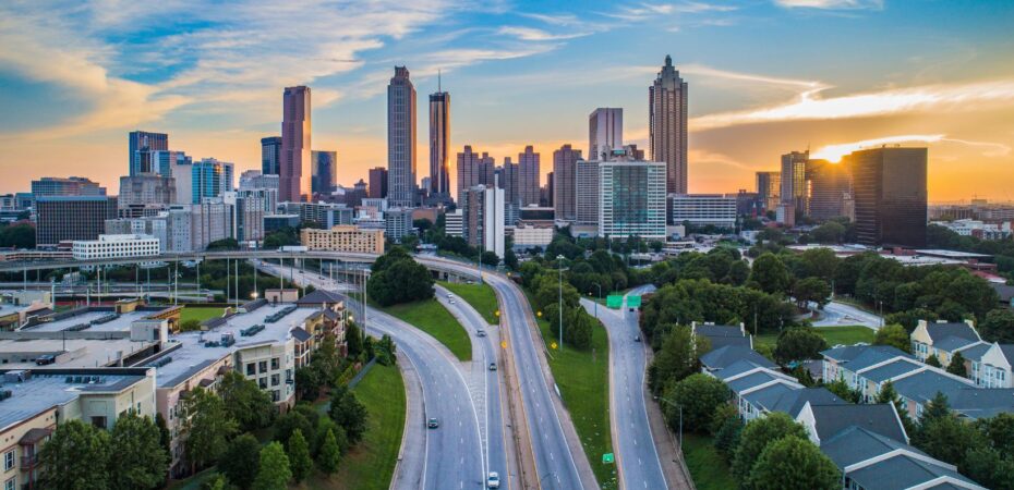 distance between atlanta and chicago