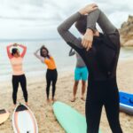 Expert’s Tips for Making the Most of Your Group Surf Lesson Experience